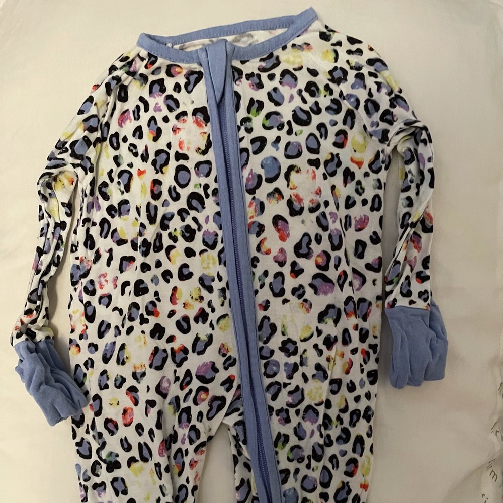 3/6 Little Sleepies Zip